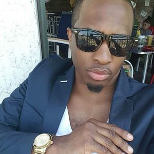 Meet your Posher, Anton