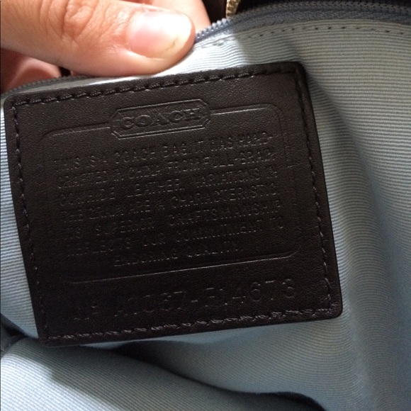 Black coach purse - Picture 6 of 8