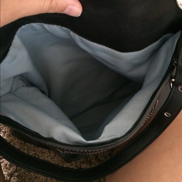 Black coach purse - Picture 7 of 8