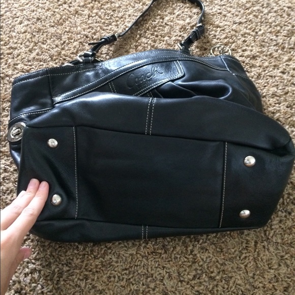 Black coach purse - Picture 8 of 8