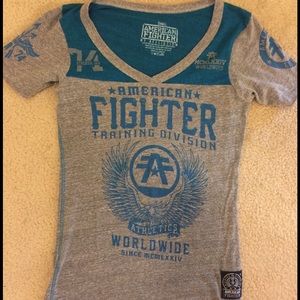 Buckle store American Fighter T-shirt Small