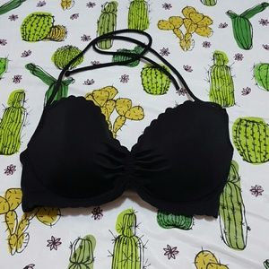 NWOT Victoria's Secret 32D Swim top