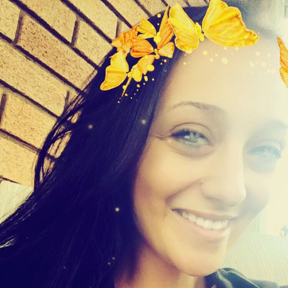 Meet your Posher, Alana