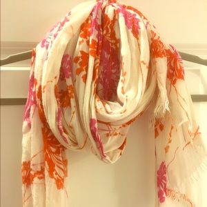 Banana republic dress scarf - super soft