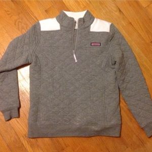 VV quilted half zip