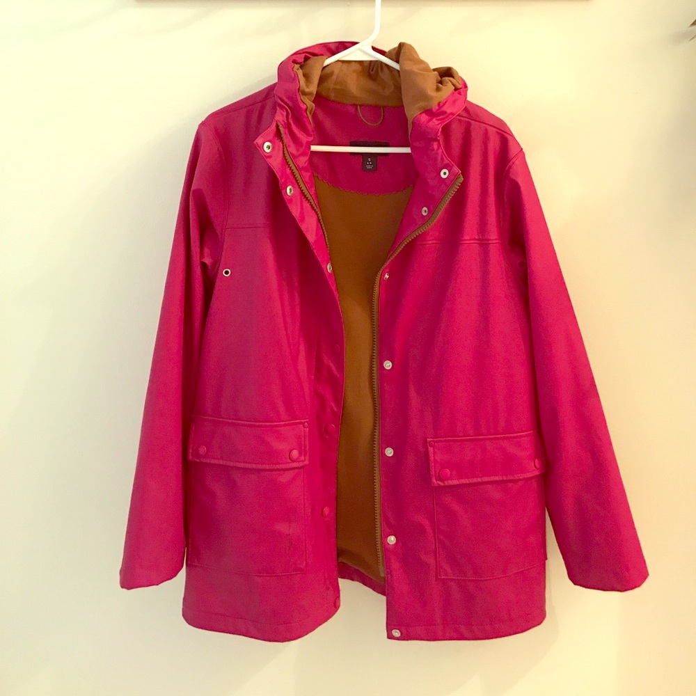 Warm, cotton-lined raincoat!