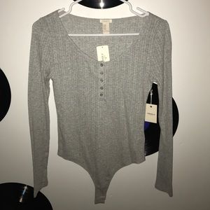 Knit heather grey bodysuit