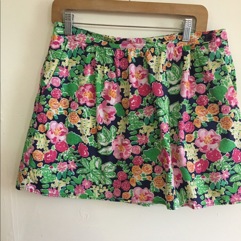 Adorable Lilly Pulitzer navy blue and floral mini