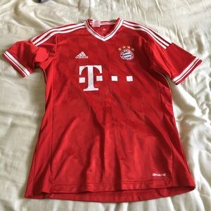 FC Bayern Munchen Soccer Jersey