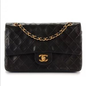 VINTAGE CHANEL LAMBSKIN HANDBAG