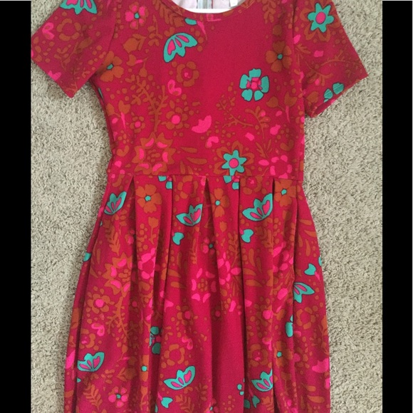 LuLaRoe Dresses & Skirts - Lularoe Amelia medium