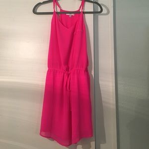 Beautiful vibrant color Pink Shift Dress 💕💗