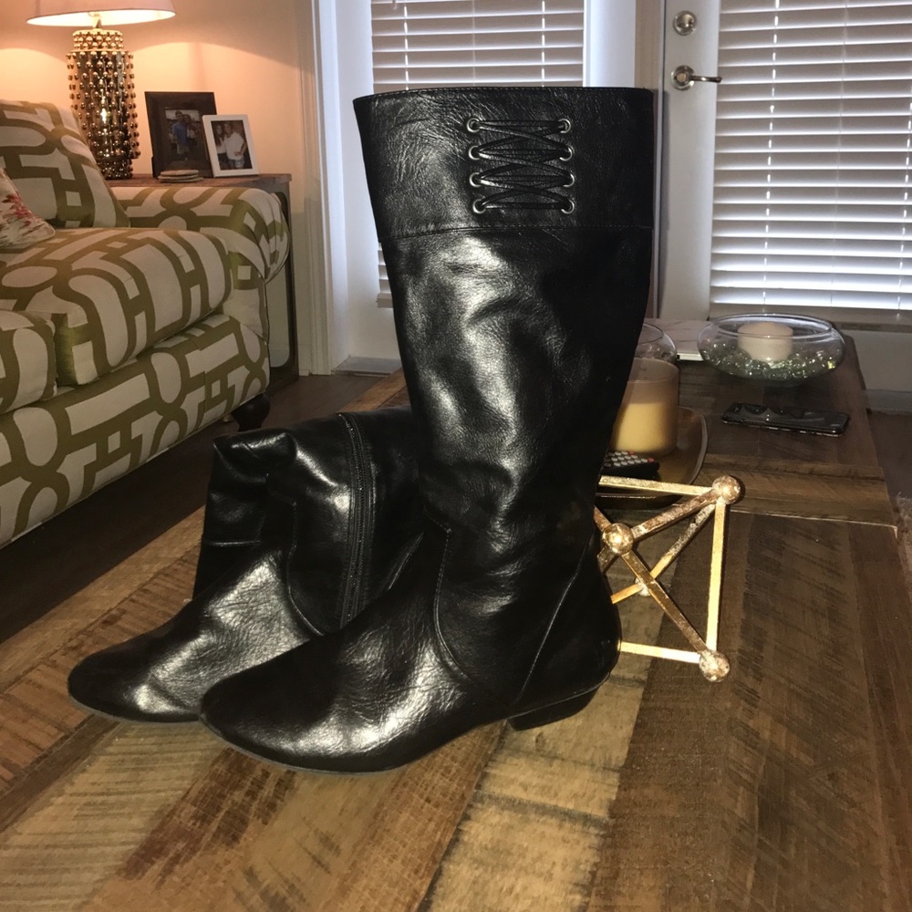 Black Boots