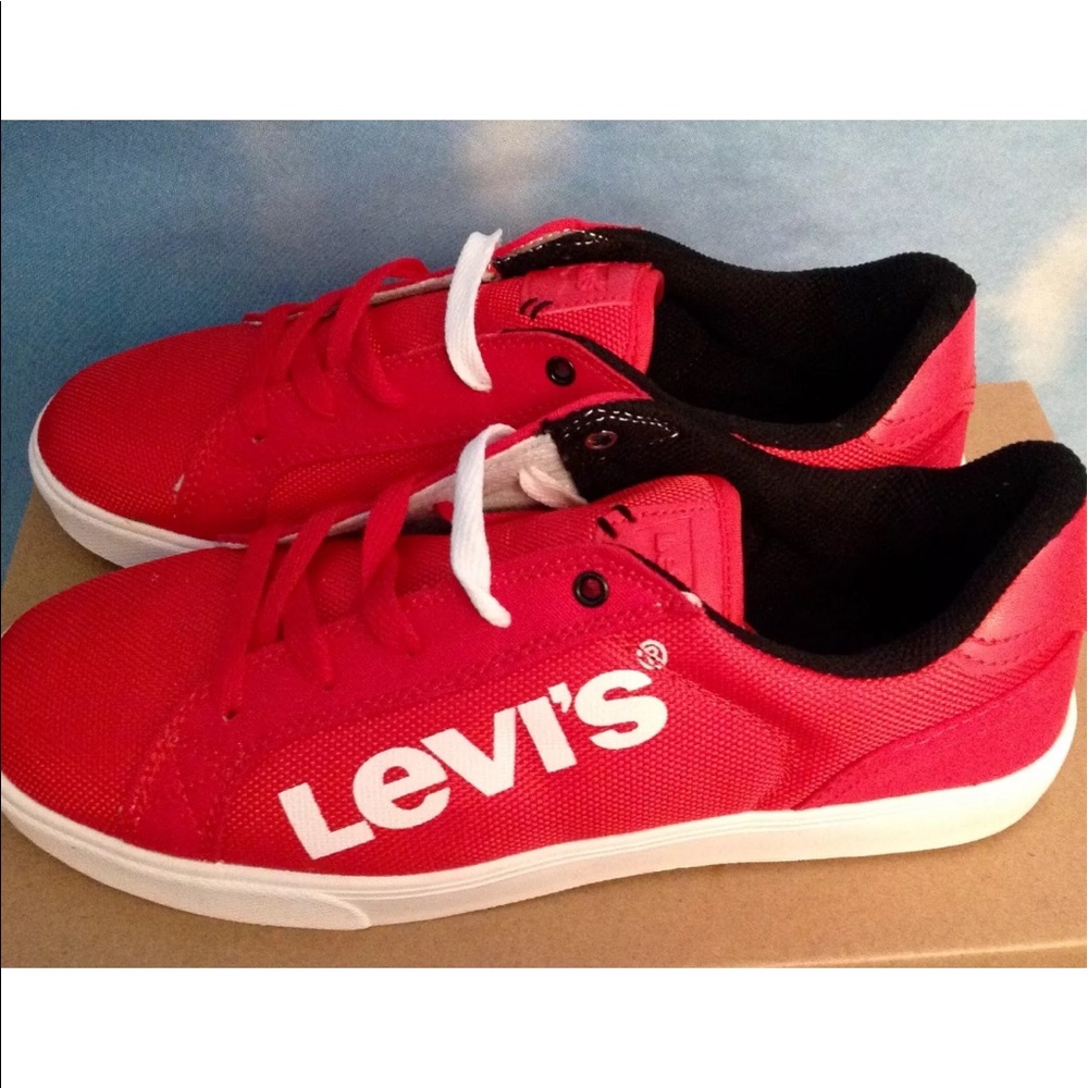 Levis brand new