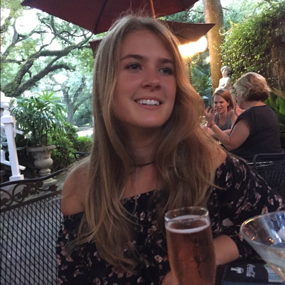 Meet your Posher, Gabriella