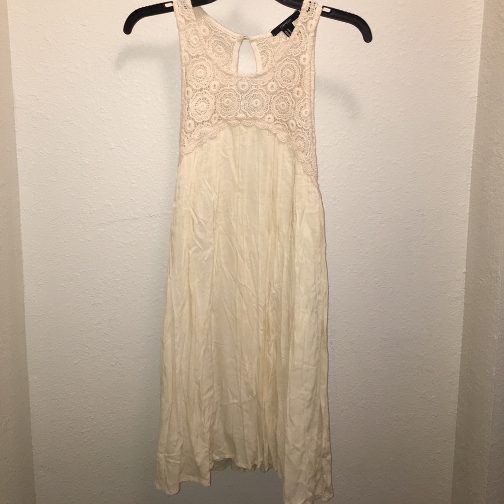 Ivory Sleeveless Lace Dress- Medium