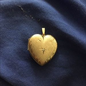 14k Gold Heart locket
