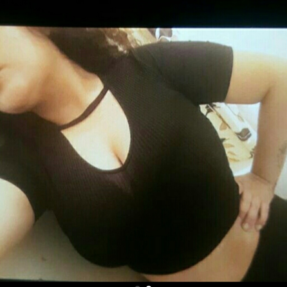 fashion nova crop top