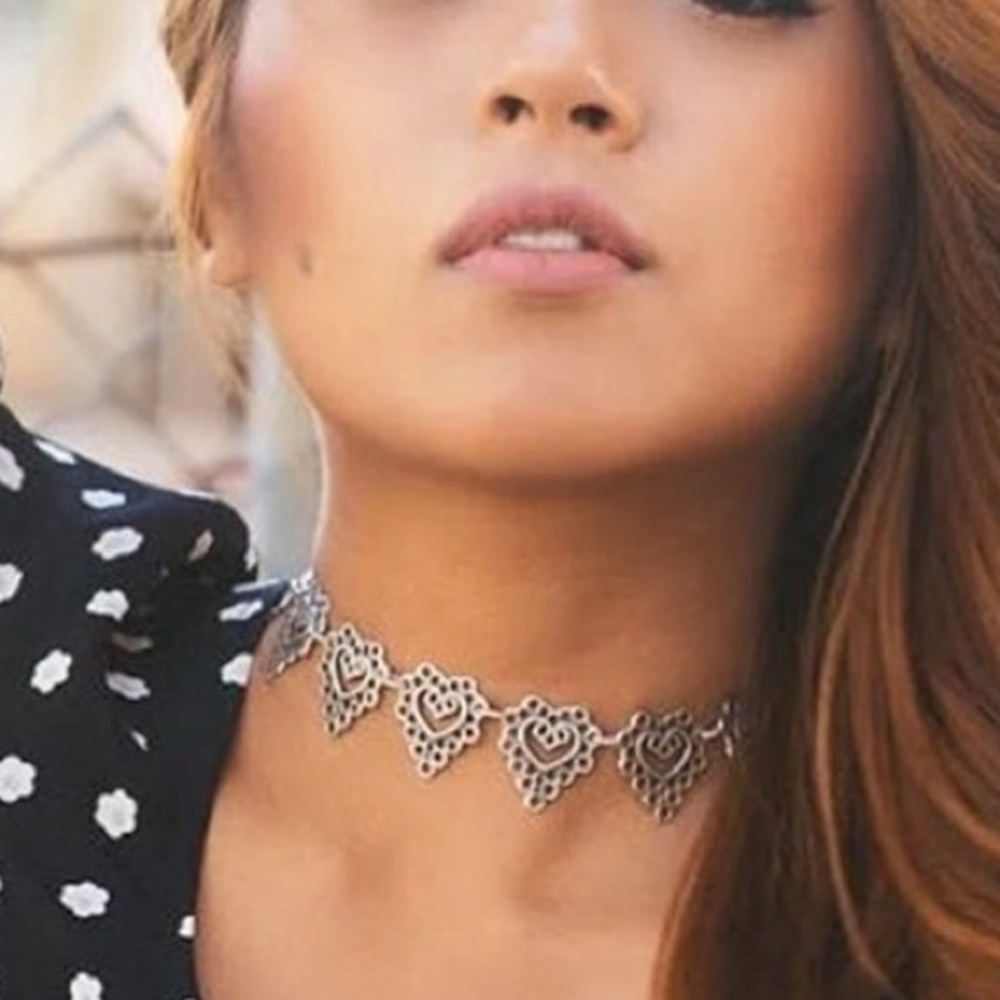 Bohemian choker