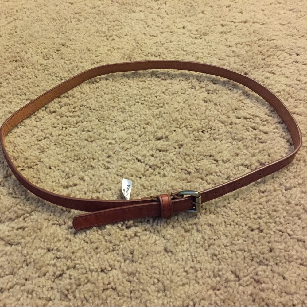 Brown skinny belt-- Size= S/M