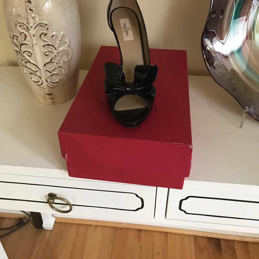 Valentino brand new shoes