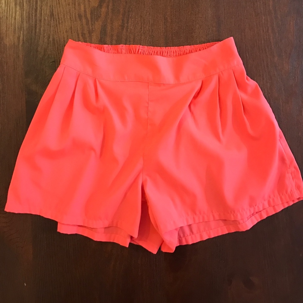 Coral high waisted shorts