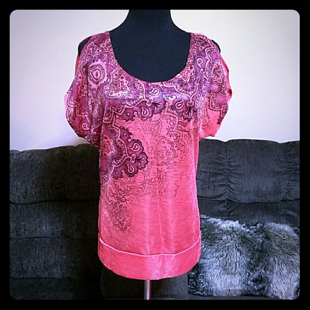 Daytrip Cold Shoulder Top