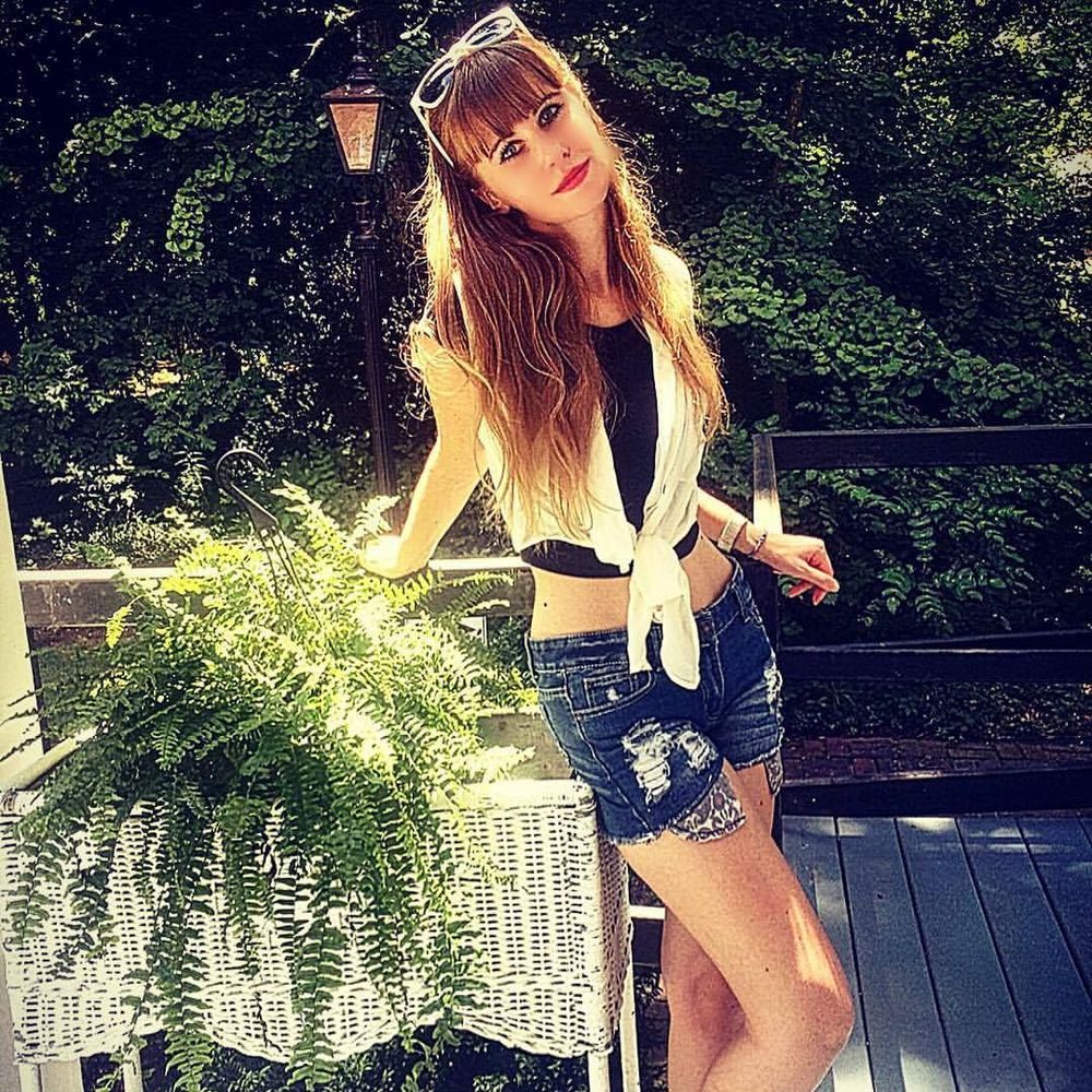 Meet your Posher, Alyona