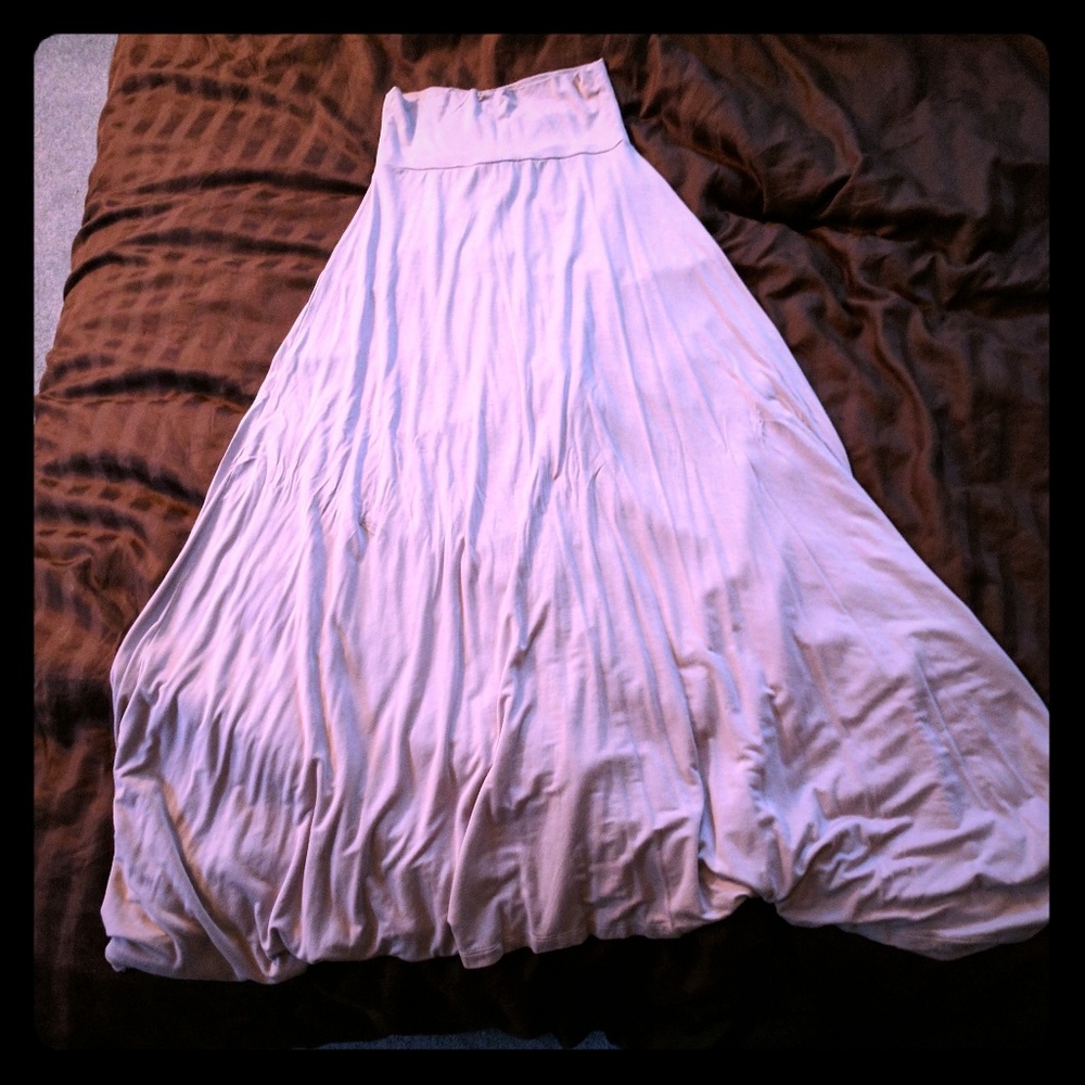 Design History beige maxi skirt