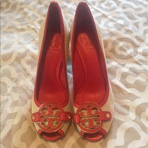Tory Burch Never Worn Red and Beige Wedges