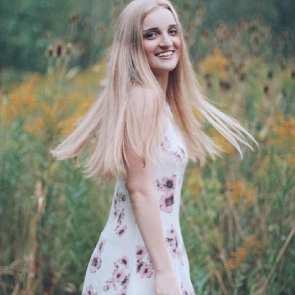 Meet your Posher, Isabel