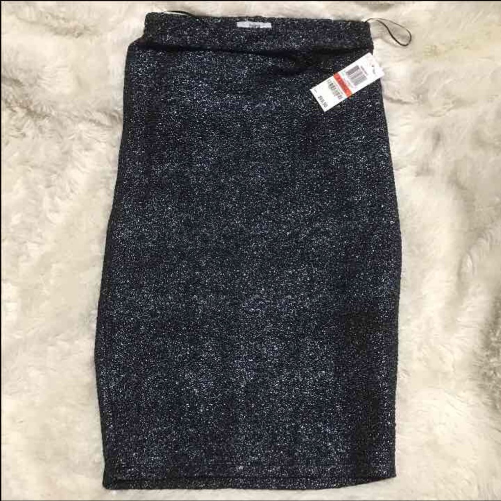 Bar lll Midi skirt Sz XS
