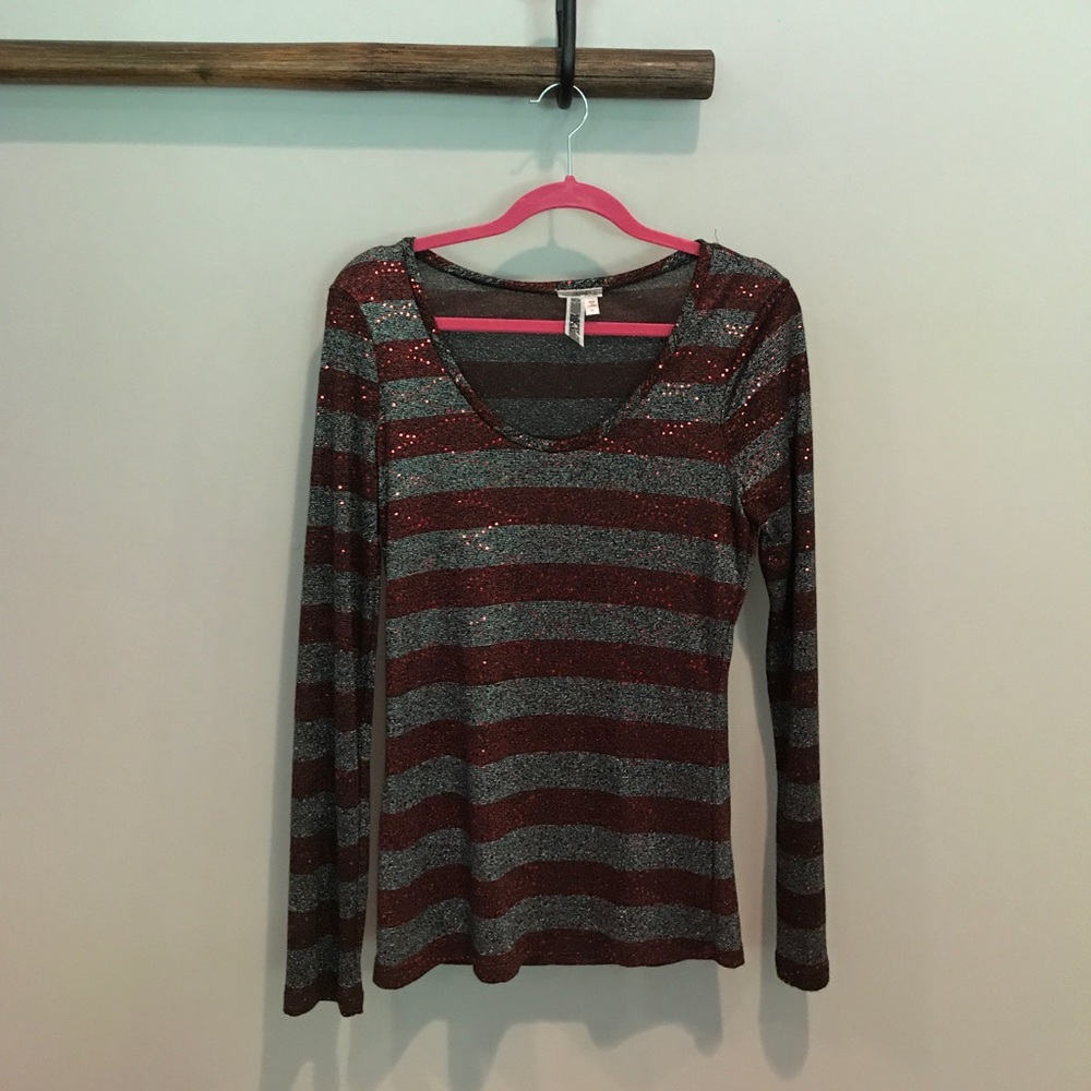 Eased red stripped long sleeve