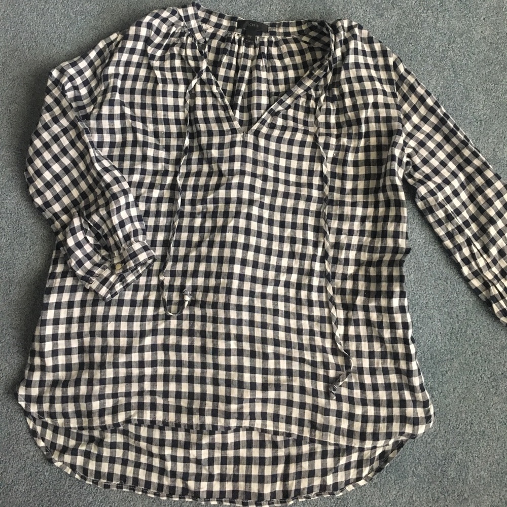 Checkered linen shirt