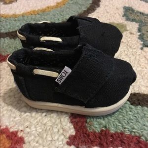 Tiny TOMS size T2