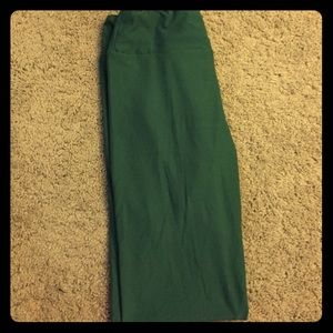 LulaRoe Solid Green OS Leggings