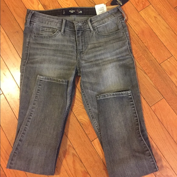 New!! Hollister grey crop jeans - Picture 2 of 4