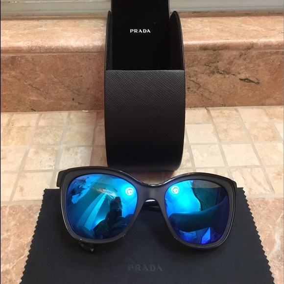 Authentic Prada Cateye spr20p sunglasses