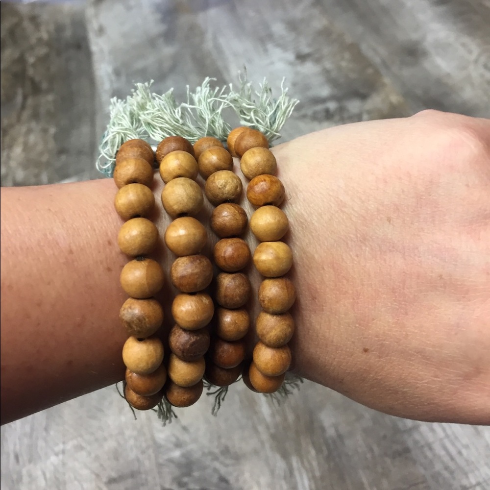 American eagle wooden bead bracelet nwt - Picture 3 of 3
