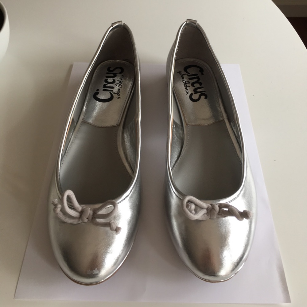 Circus by Sam Edelman Banks flats, silver