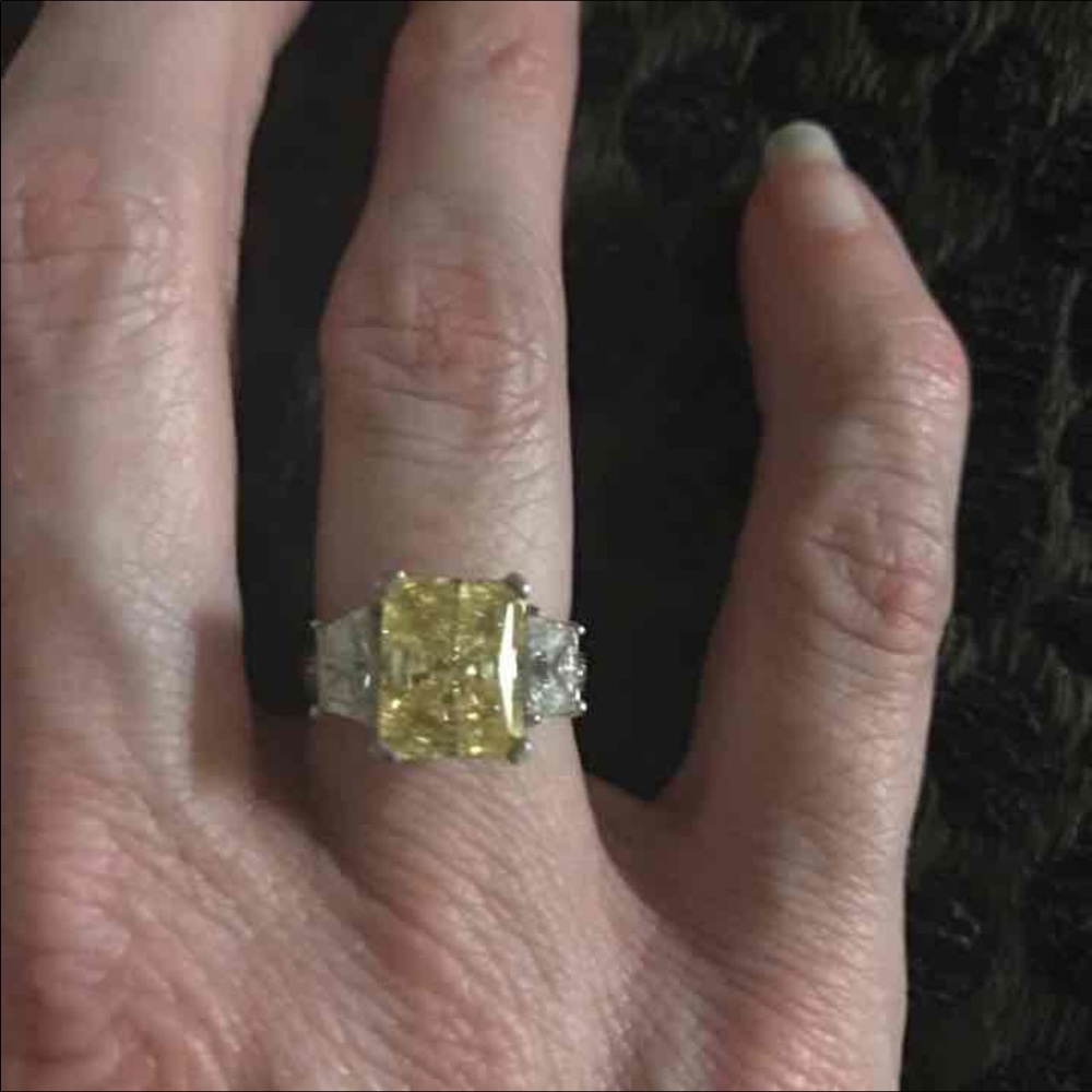 Cubic Zirconia Ring