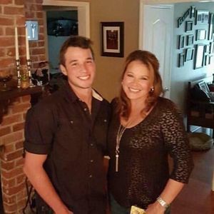 Meet your Posher, Dawn