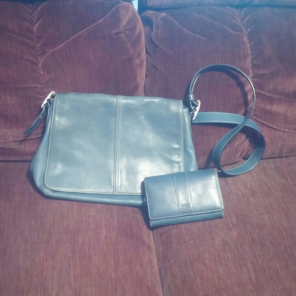 Coach cross body purse