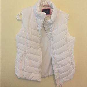 White puffer vest