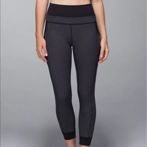 Lululemon en route drop diamond dot