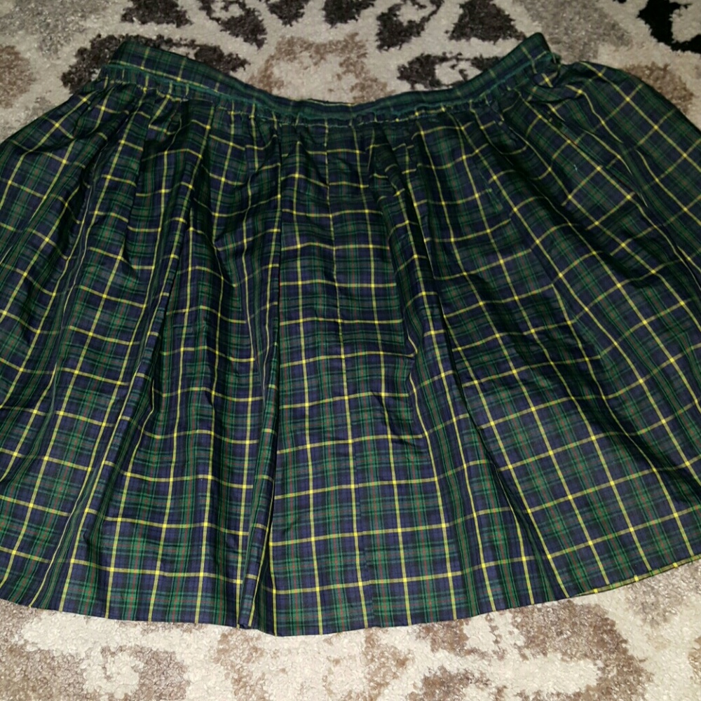 Tommy Hilfiger plaid skirt nwt