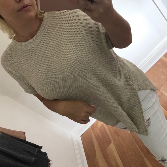 LAST - Soft taupe asymmetrical waffle top - Picture 2 of 5