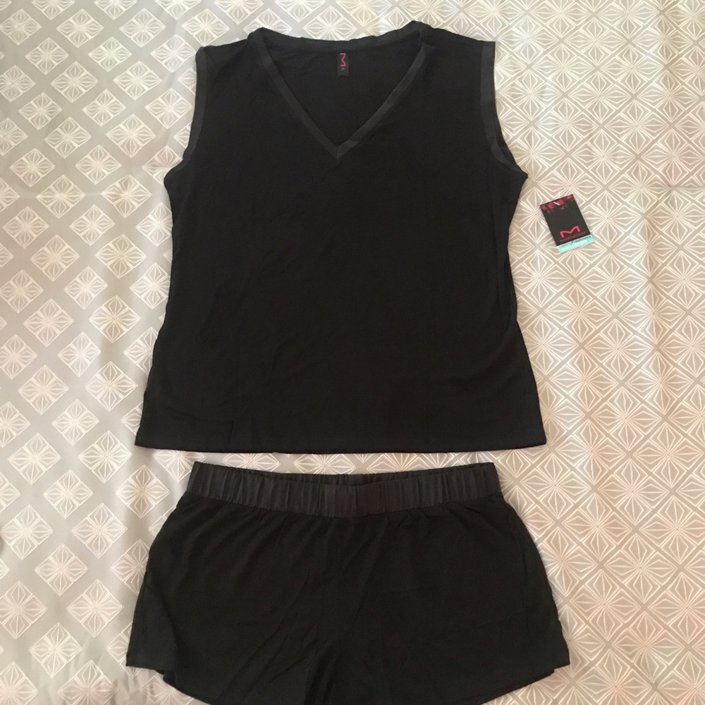 Maidenform Black V-Neck Pajamas Shorts Set M NWT