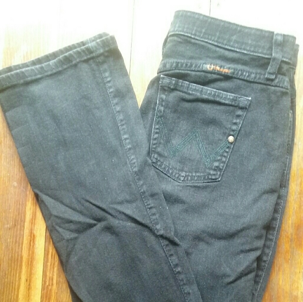 Womens wrangler black Q-baby jeans