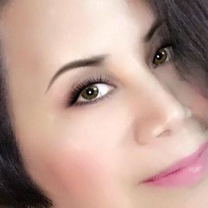 Meet your Posher, Lea-edward